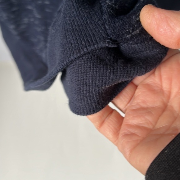 Thread 4 Thoughts Activewear Top - Picture 7 of 14